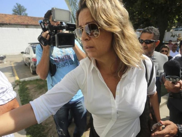 Comment l'ambassadeur de Grèce au Brésil a été tué et brûlé par l’amant de sa femme Comment l'ambassadeur de Grèce au Brésil a été tué et brûlé par l’amant de sa femme