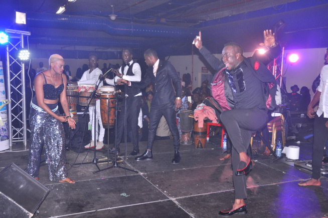 PALAIS DES CONGRES DE MONTREUIL VIVIANE CHIDID SOLD OUT LA SALLE PALAIS DES CONGRES DE MONTREUIL VIVIANE CHIDID SOLD OUT LA SALLE