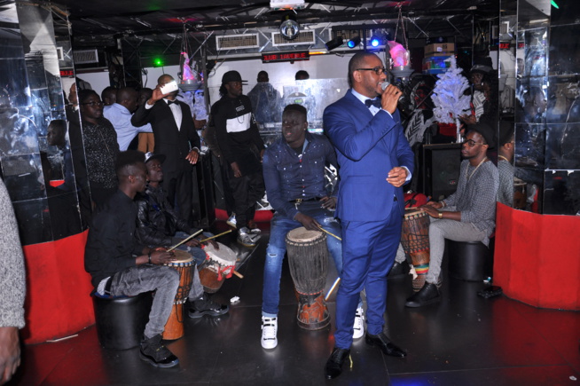 1er JANVIER: Rakhass TITAN, Pape Ndiaye Thiopet dans une torride ambiance envoie les Sénégalais de Paris aux AS. Regardez zt No Coment/