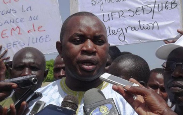 Mamadou Lamine Diante : " Les efforts consentis par le gouvernement ne sont pas encore à la hauteur des attentes des enseignants" Mamadou Lamine Diante : " Les efforts consentis par le gouvernement ne sont pas encore à la hauteur des attentes des enseignants"