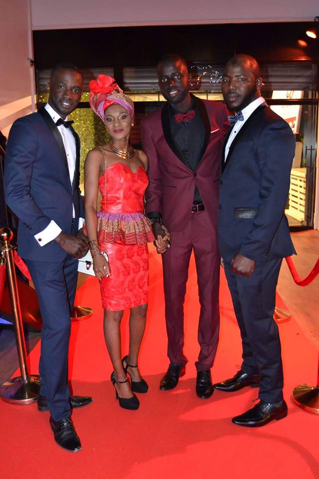 Soirée de l'Excellence des Sénégalais de l'extérieurs le jour de Noël par le Président Cheikhouna Sy Soirée de l'Excellence des Sénégalais de l'extérieurs le jour de Noël par le Président Cheikhouna Sy