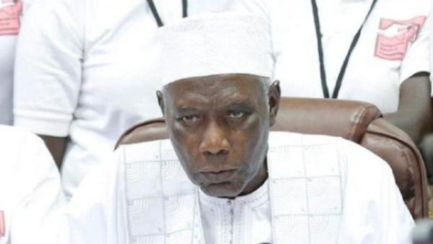 Gambie : le président de la Commission électorale trouve refuge au Sénégal Gambie : le président de la Commission électorale trouve refuge au Sénégal