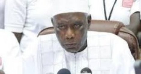 Gambie : les dessous de l'exil au Sénégal de Alieu Momar Njai Gambie : les dessous de l'exil au Sénégal de Alieu Momar Njai