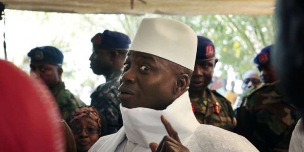Gambie : Jammeh limoge son ambassadeur au Sénégal Gambie : Jammeh limoge son ambassadeur au Sénégal