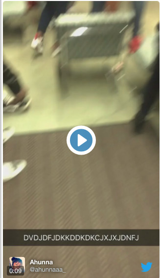 Vidéo: Etats-Unis, un policier filmé en train de jeter violemment au sol une lycéenne Vidéo: Etats-Unis, un policier filmé en train de jeter violemment au sol une lycéenne