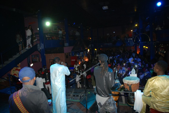 TOURNEE EUROPEENNE: Assane Ndiaye enflamme Genova en Italie et vous donne RV ce samedi à Vienne en Autriche. TOURNEE EUROPEENNE: Assane Ndiaye enflamme Genova en Italie et vous donne RV ce samedi à Vienne en Autriche.