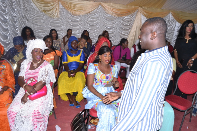 MAKARI SUISSE ARRIVE A DAKAR CHEZ ESPRIT COSMETIQUE: Sacré Coeur à 300m de la Boulangerie Jaune en face SENELEC. MAKARI SUISSE ARRIVE A DAKAR CHEZ ESPRIT COSMETIQUE: Sacré Coeur à 300m de la Boulangerie Jaune en face SENELEC.