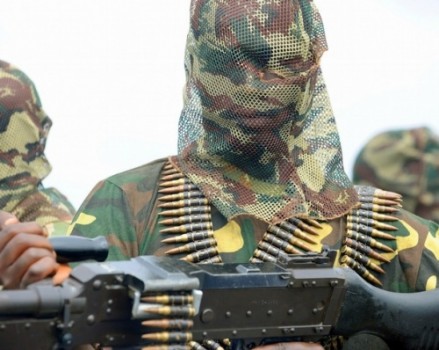 Arrêté pour terrorisme présumé : Aziz Dia, ancien étudiant de l’UCAD, combattant de Boko Haram Arrêté pour terrorisme présumé : Aziz Dia, ancien étudiant de l’UCAD, combattant de Boko Haram