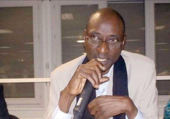 «Le Parti Socialiste est dans une longue agonie», selon l'enseignant chercheur Abderrahmane Ngaïdé «Le Parti Socialiste est dans une longue agonie», selon l'enseignant chercheur Abderrahmane Ngaïdé