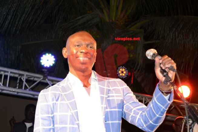 GALA PRIVÉ: Pape Diouf transforme le réseau d'expresso en spectacle à Ngor Diarama
