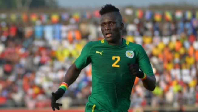 Kara Mbodj double la mise pour le Sénégal. senegal 2 Tunisie 0 Kara Mbodj double la mise pour le Sénégal. senegal 2 Tunisie 0