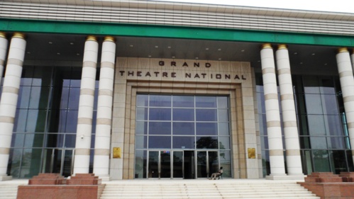 Grand Théâtre: l'administrateur fait baisser les rideaux à 2 h 30 Grand Théâtre: l'administrateur fait baisser les rideaux à 2 h 30