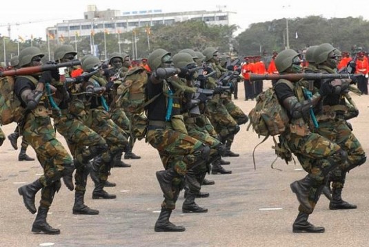 Gambie : 205 militaires ghanéens et du matériel militaire en Gambie pour appuyer le Nigeria et le Sénégal