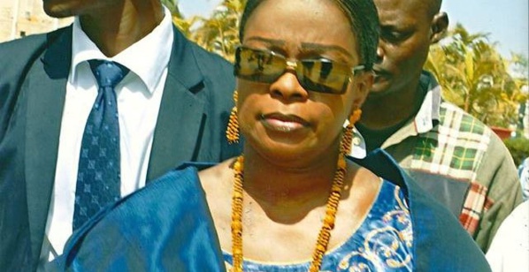 FPE : Ndèye Khady Guèye jugée ce jeudi... pour blanchiment de capitaux et escroquerie sur 3 milliards F CFA FPE : Ndèye Khady Guèye jugée ce jeudi... pour blanchiment de capitaux et escroquerie sur 3 milliards F CFA