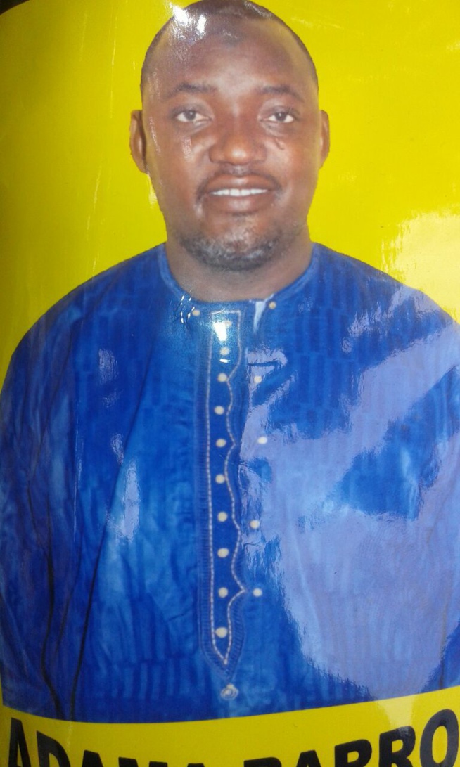 Le nouveau président gambien Adama Barrow a prêté serment : "Dieu aidez-moi"