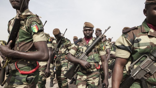 Début de l'intervention militaire en Gambie