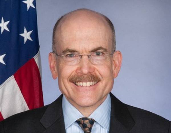 James P. Zumwalt, ambassadeur des Etats-Unis : « Nous sommes ravis de travailler avec Barrow »