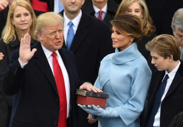 Donald Trump devient président des Etats-Unis