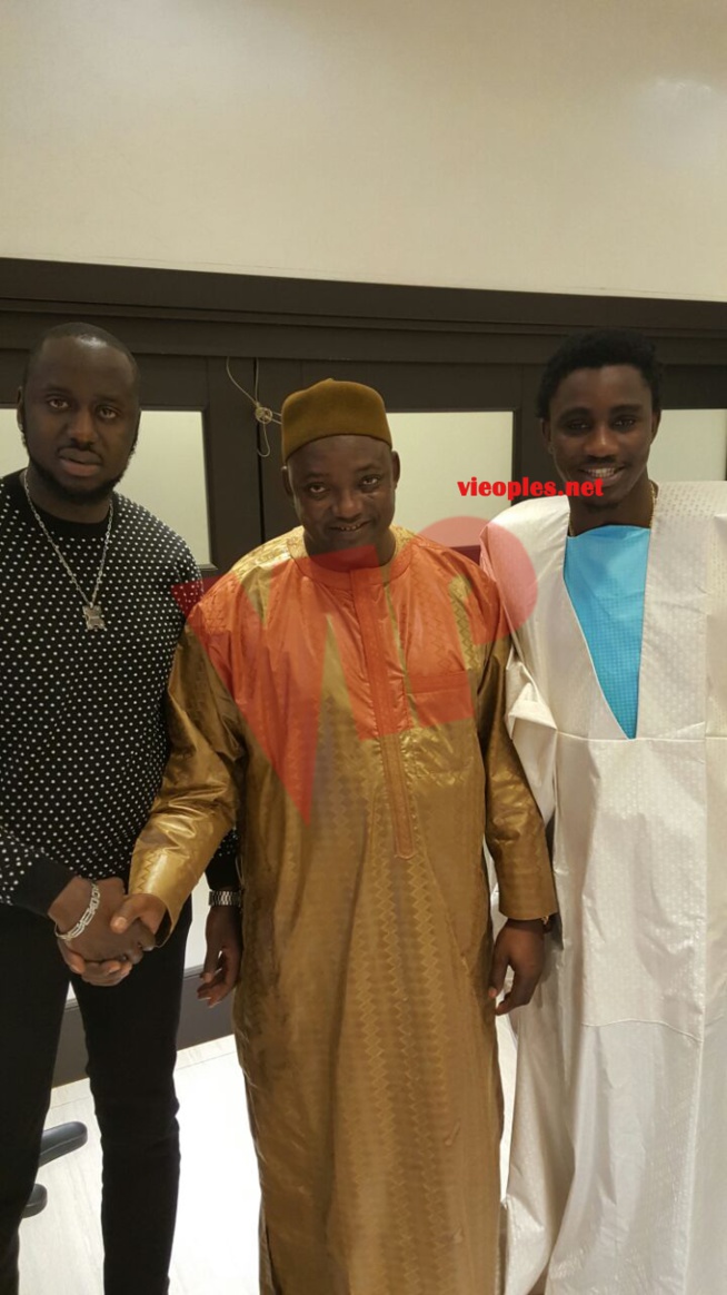 Waly Seck en visite chez e nouveau President Gambien Adama Barrow. En images Waly Seck en visite chez e nouveau President Gambien Adama Barrow. En images