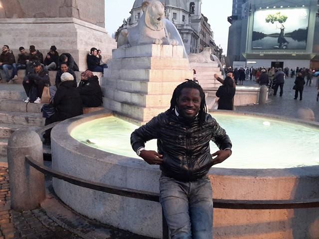 Le styliste designer Papino création séjourne en Italie. Le styliste designer Papino création séjourne en Italie.