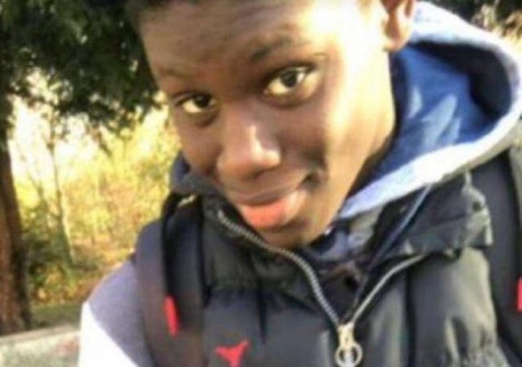 Oumar, 15 ans, d'origine sénégalaise, est mort sous les coups de son beau-père... Oumar, 15 ans, d'origine sénégalaise, est mort sous les coups de son beau-père...