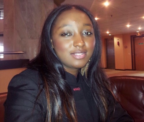 Penda Dia, responsable de la commission des jeunes issue de l'immigration de la cojer/France appelle ses frères et soeurs à se mobiliser pour aller s'inscrire massivement sur les listes. Penda Dia, responsable de la commission des jeunes issue de l'immigration de la cojer/France appelle ses frères et soeurs à se mobiliser pour aller s'inscrire massivement sur les listes.