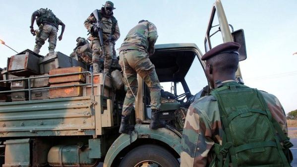 Gambie: Des armes retrouvées au domicile privé de Yahya Jammeh Gambie: Des armes retrouvées au domicile privé de Yahya Jammeh