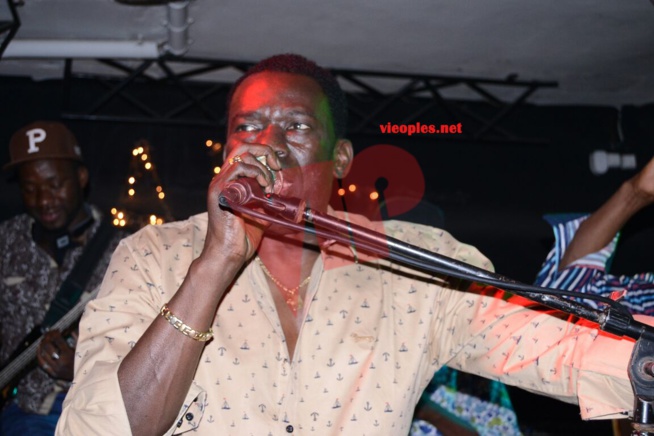 Dernier virage avant le 04 février au grand théâtre, Assane ndiaye dans les préparatifs de son anniversaire qui réunira Thione, Waly Seck, Youssou Ndour, Pape Diouf sur une même scène. Dernier virage avant le 04 février au grand théâtre, Assane ndiaye dans les préparatifs de son anniversaire qui réunira Thione, Waly Seck, Youssou Ndour, Pape Diouf sur une même scène.