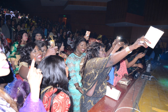 ANNIVERSAIRE 2017: Assane Ndiaye réussit un pari qu'aucun artiste n'a pu faire au Grand Theatre. ANNIVERSAIRE 2017: Assane Ndiaye réussit un pari qu'aucun artiste n'a pu faire au Grand Theatre.