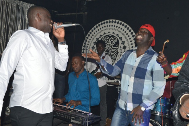 Alex Thiam de Paris et Pape de torino les deux guest star de la soirée de Pape Diouf. Alex Thiam de Paris et Pape de torino les deux guest star de la soirée de Pape Diouf.