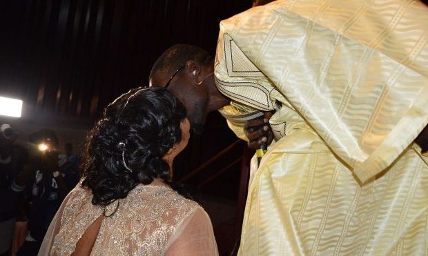 Demba Guissé et Fatima: Le baiser qui en dit long sur leur relation Demba Guissé et Fatima: Le baiser qui en dit long sur leur relation