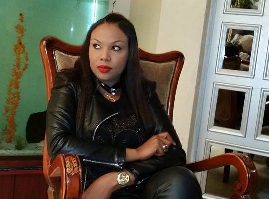 Amina Poté sera face à la presse ce lundi à 16h au BLED de Mame Goor: Son retour, une chaine de télévision, sa démission à la TFM au rendez -vous Amina Poté sera face à la presse ce lundi à 16h au BLED de Mame Goor: Son retour, une chaine de télévision, sa démission à la TFM au rendez -vous