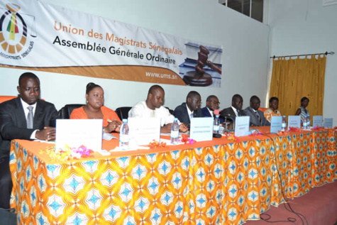 Démission du magistrat Ibrahima H. Dème: l’Union des magistrats du Sénégal s’érige en bouclier contre les critiques formulées à l’endroit de son collègue Démission du magistrat Ibrahima H. Dème: l’Union des magistrats du Sénégal s’érige en bouclier contre les critiques formulées à l’endroit de son collègue