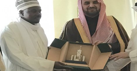 Serigne Bass reçu par les autorités saoudiennes