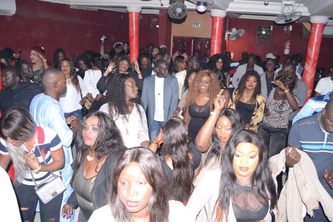 RAKHASS ANNIVERSAIRE: Assane Ndiaye chauffe l'Alize club. Regardez RAKHASS ANNIVERSAIRE: Assane Ndiaye chauffe l'Alize club. Regardez