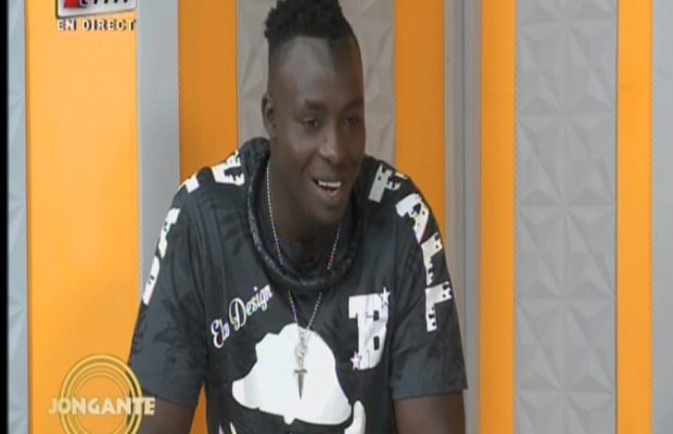 Siteu recharge : « Zoss dou 100 francs »