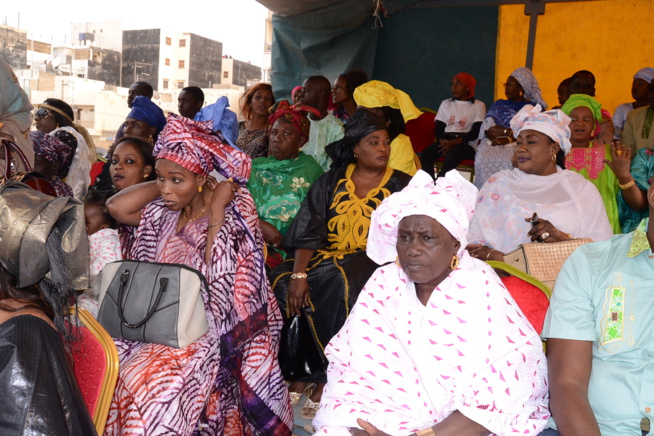 Le ministre Cheikh Mbacké Sakho draine du monde à l' inauguration de la Maison de l'Emergence.