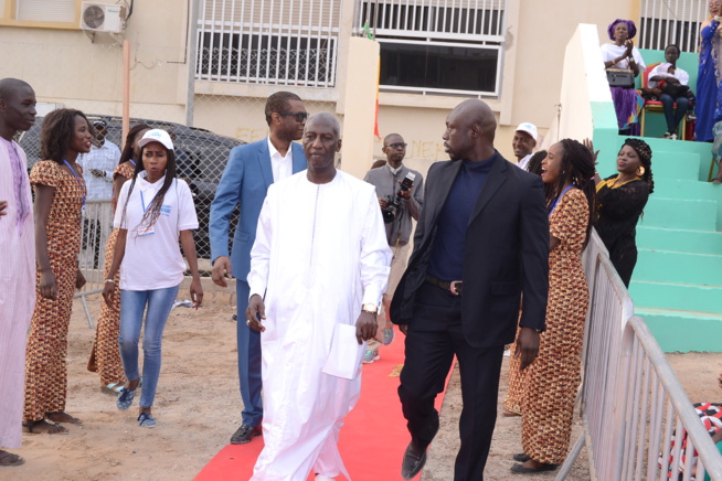 Le ministre Cheikh Mbacké Sakho draine du monde à l' inauguration de la Maison de l'Emergence.