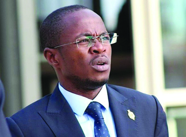 Abdou Mbow: « C’est inacceptable de voir nos militants se quereller au moment où le Président de la République fait un travail remarquable » Abdou Mbow: « C’est inacceptable de voir nos militants se quereller au moment où le Président de la République fait un travail remarquable »