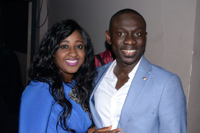 SARABAA dans les couleurs de ST VALENTIN, Pape Diouf chante love à ses fans. Regardez SARABAA dans les couleurs de ST VALENTIN, Pape Diouf chante love à ses fans. Regardez