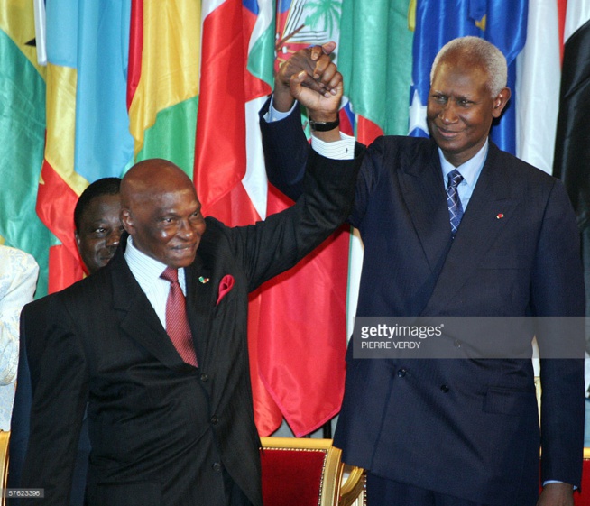 En 1985, des fonds en provenance de l'Union soviétique et de la Libye ont été remis à l'opposition sénégalaise pour déstabiliser Abdou Diouf, selon la CIA En 1985, des fonds en provenance de l'Union soviétique et de la Libye ont été remis à l'opposition sénégalaise pour déstabiliser Abdou Diouf, selon la CIA