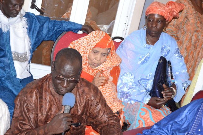 BAPTEME: Baba Tandian ex président Fédération de Basket donne le nom de son fils à El Hadj Malick. BAPTEME: Baba Tandian ex président Fédération de Basket donne le nom de son fils à El Hadj Malick.