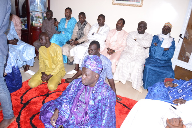 BAPTEME: Baba Tandian ex président Fédération de Basket donne le nom de son fils à El Hadj Malick. BAPTEME: Baba Tandian ex président Fédération de Basket donne le nom de son fils à El Hadj Malick.