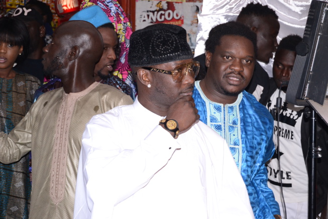 En images, l'anniversaire de KINE BADIANE la danseuse de viviane. En images, l'anniversaire de KINE BADIANE la danseuse de viviane.