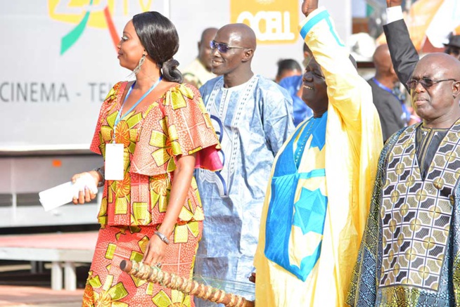 EN IMAGES: GAMBIE INDEPENDANCE DAY DANS LA FERVEUR: la Gambie retrouve son unité!!!