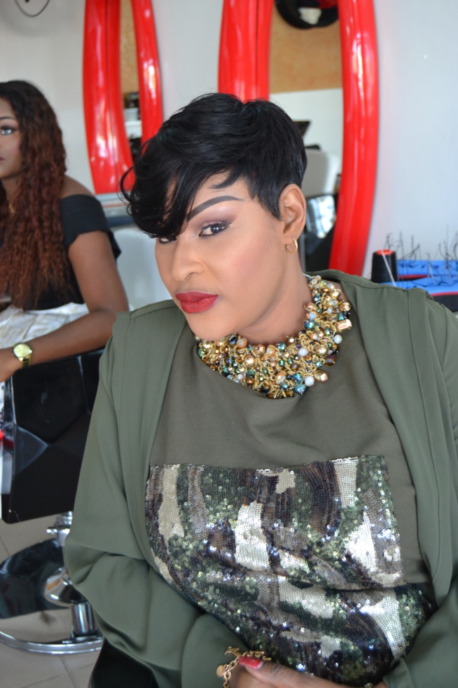 La présentatrice de la TFM Keb's Thiam dans l'expertise de NEYMANE. La présentatrice de la TFM Keb's Thiam dans l'expertise de NEYMANE.