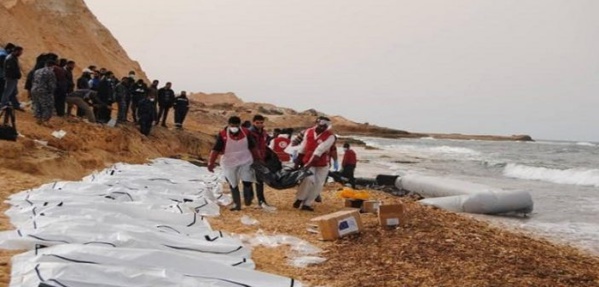 Des corps d’au moins 74 migrants africains retrouvés sur la côte libyenne
