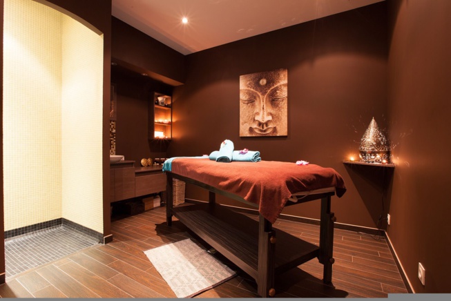 HARMONIE MASSAGE:POUR LE BIEN ETRE DE VOTRE CORPS  VENEZ DÉCOUVRIR LES DÉESSES AUX MAINS DE FÉES: CONTACT. 773882184.770617842.770438572