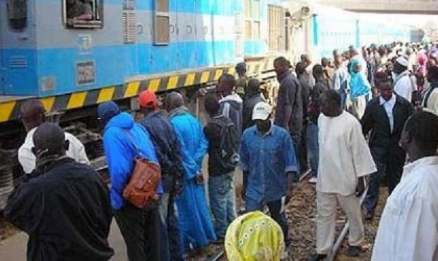 Un commerçant broyé par un train, Il avait 1 millions dans sa poche Un commerçant broyé par un train, Il avait 1 millions dans sa poche