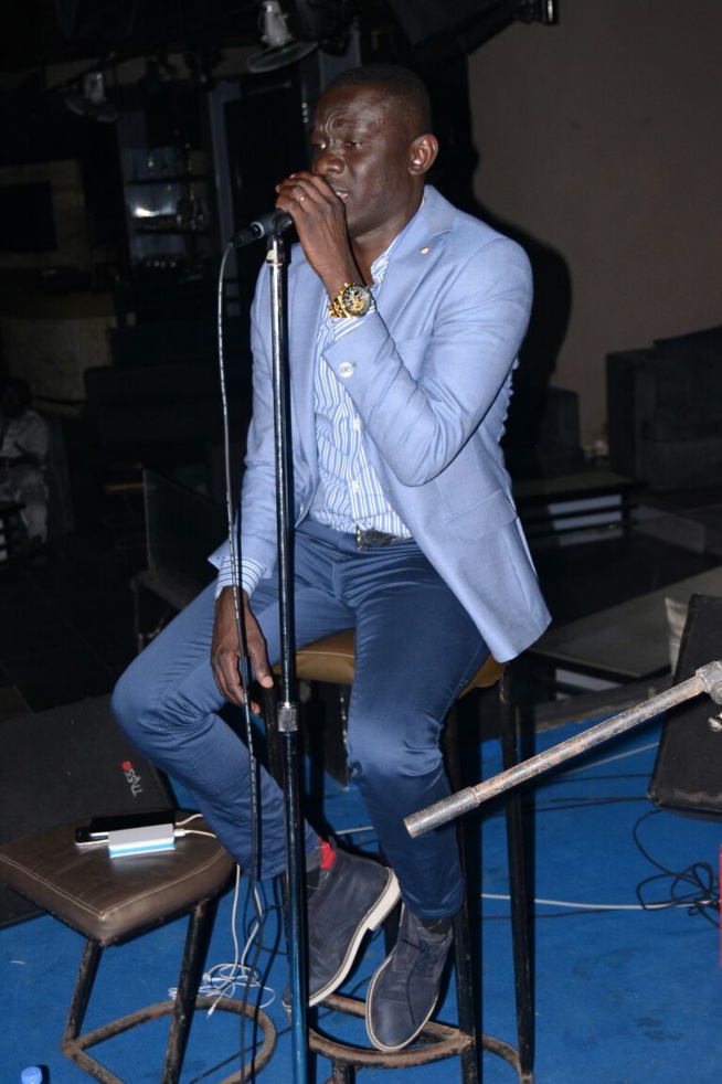 JOUR J - 08: En images Pape Diouf et sa génération consciente en pleines répétitions pour le 10 MARS au Grand Theatre pour la nuit dédiée au fans. JOUR J - 08: En images Pape Diouf et sa génération consciente en pleines répétitions pour le 10 MARS au Grand Theatre pour la nuit dédiée au fans.